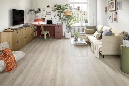 Laminátová podlaha Dub Newport svetlosivý