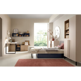 Polica SE10 pieskovo béžová/dub olejovaný/kráľovská modrá 120x25x30