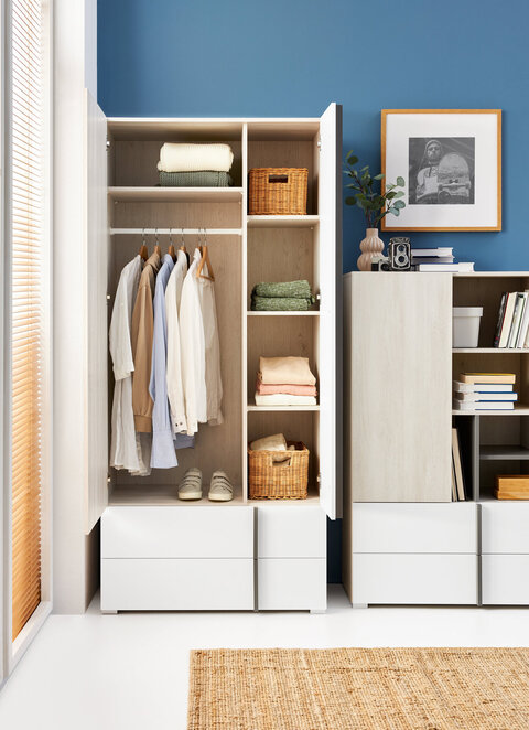 Šatníková skriňa RM02 dub wilton biely/biela/antracit 90x50x195